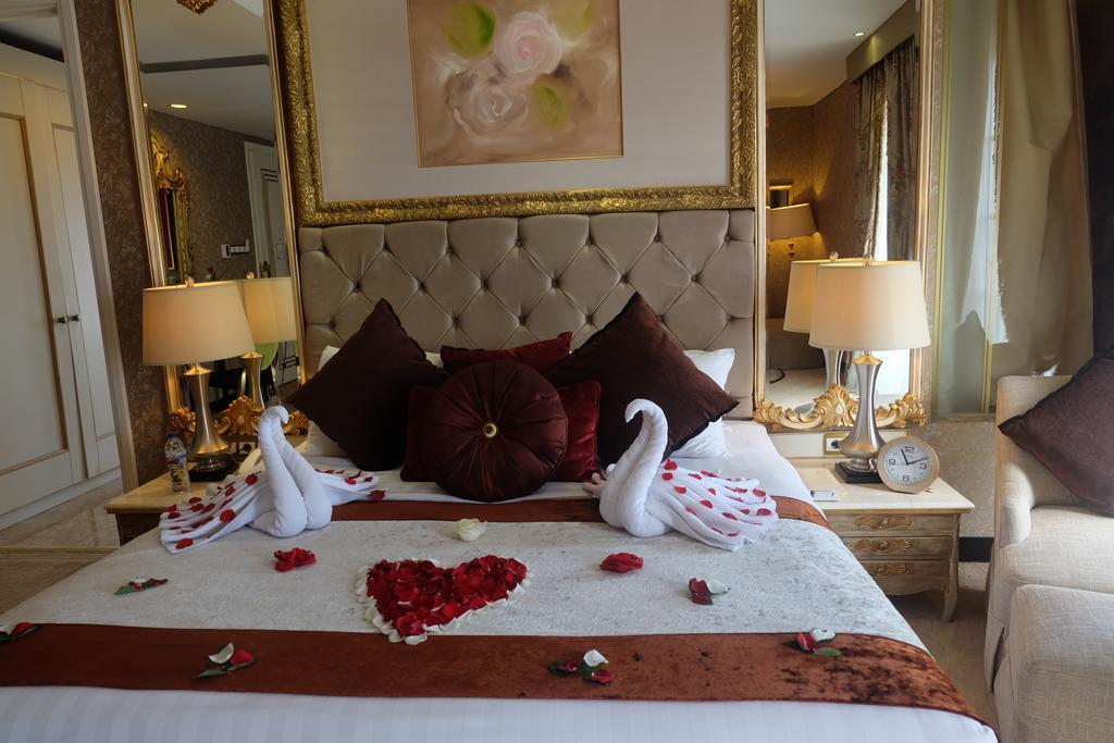 Hotel Amaroossa Royal Bogor Pokój zdjęcie